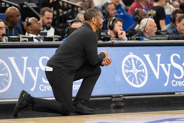 Brooklyn Nets head coach Kevin Ollie